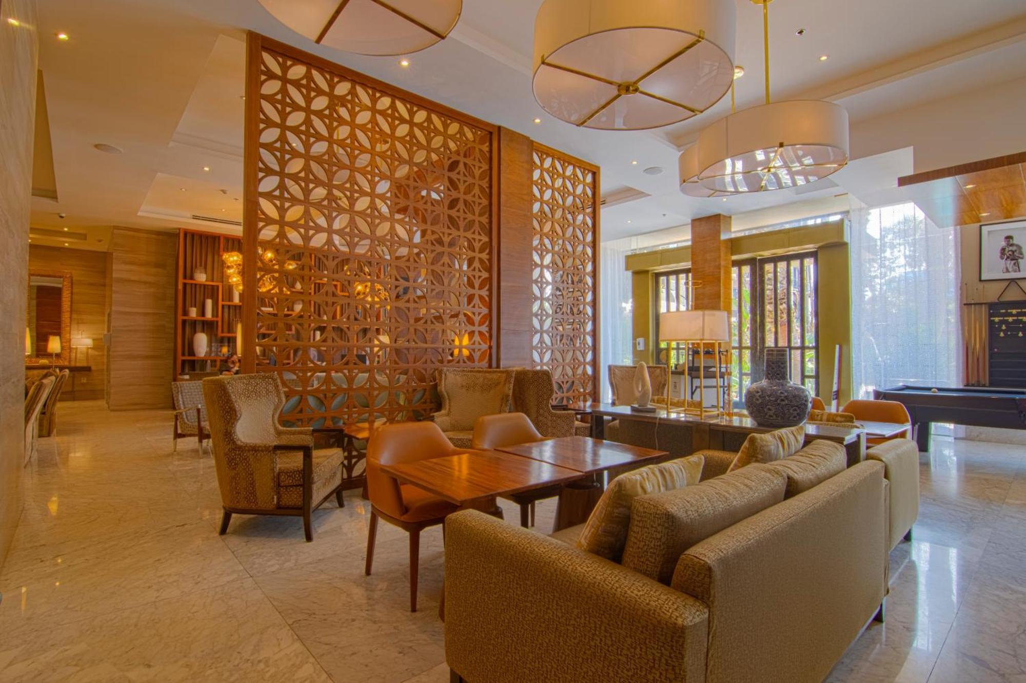 K Tower Boutique Hotel By Lucerna Tijuana Bagian luar foto
