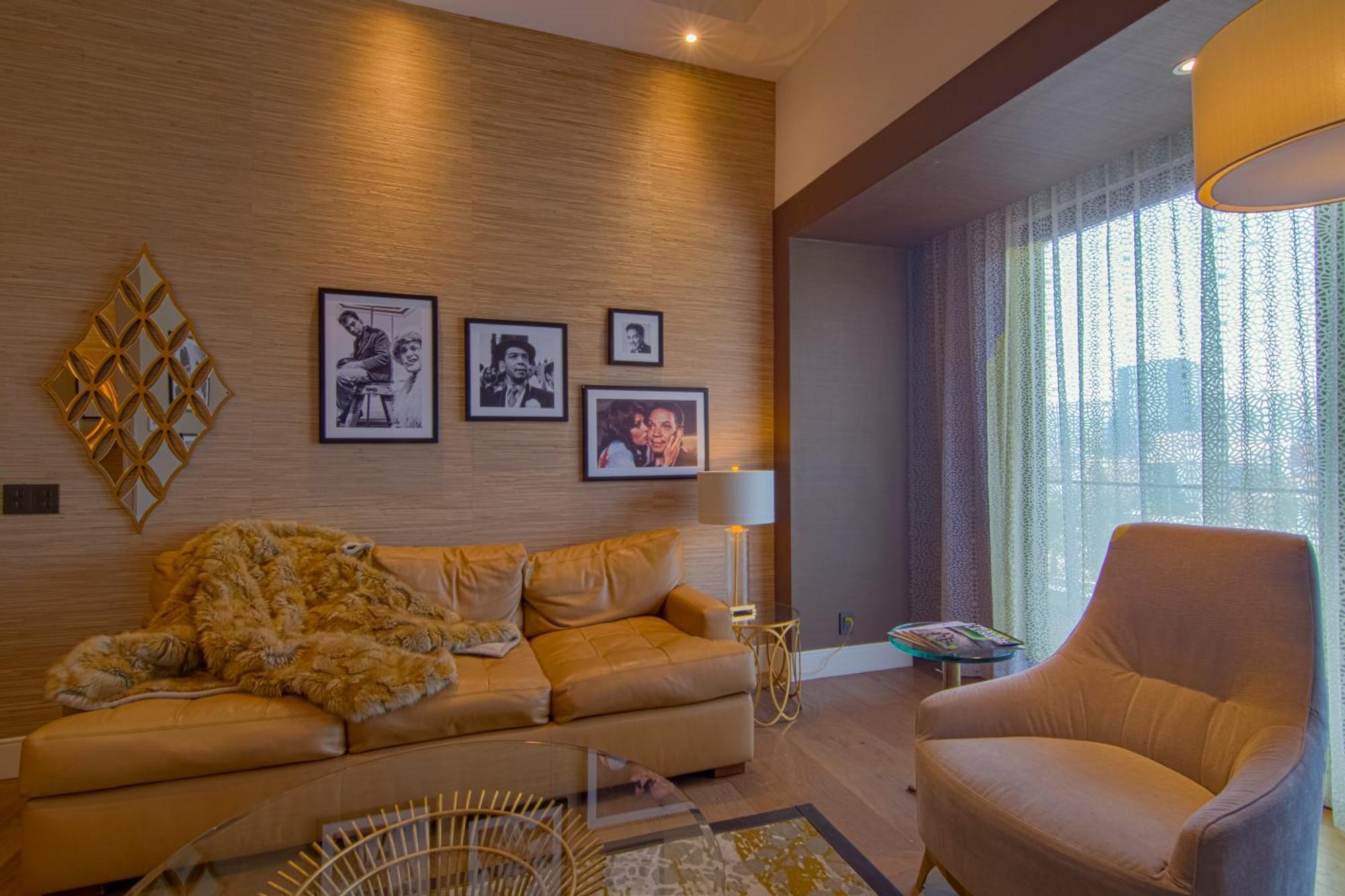 K Tower Boutique Hotel By Lucerna Tijuana Bagian luar foto