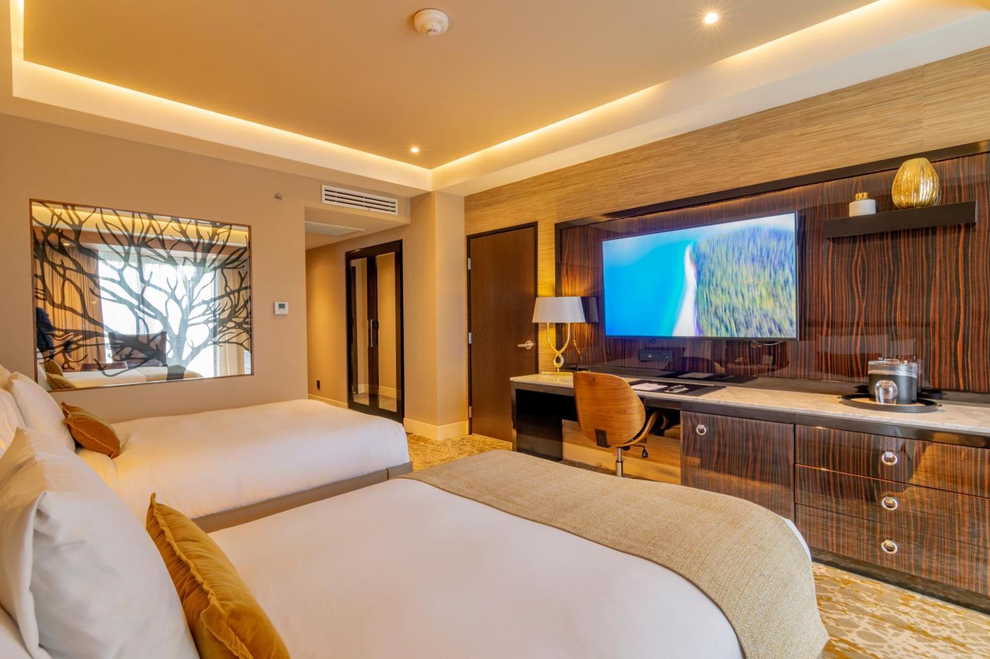 K Tower Boutique Hotel By Lucerna Tijuana Bagian luar foto