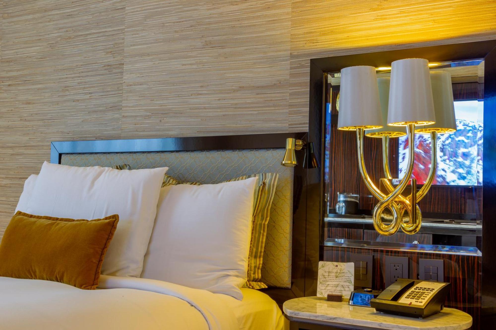 K Tower Boutique Hotel By Lucerna Tijuana Bagian luar foto
