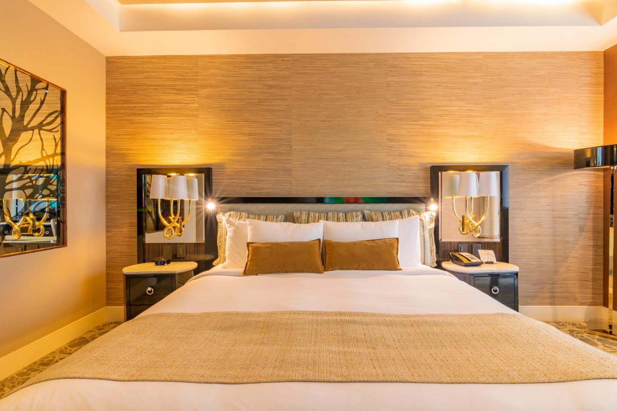 K Tower Boutique Hotel By Lucerna Tijuana Bagian luar foto