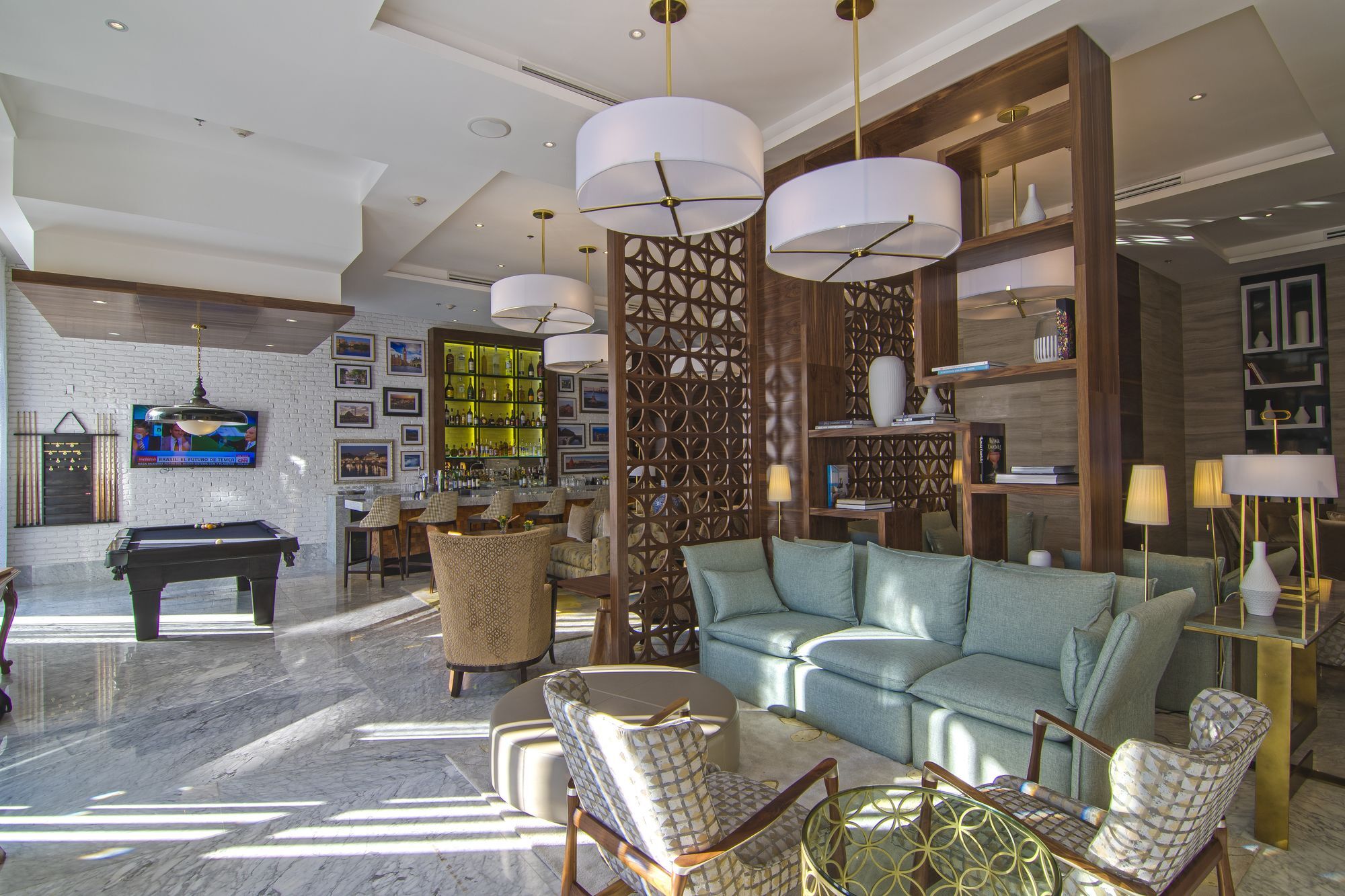 K Tower Boutique Hotel By Lucerna Tijuana Bagian luar foto