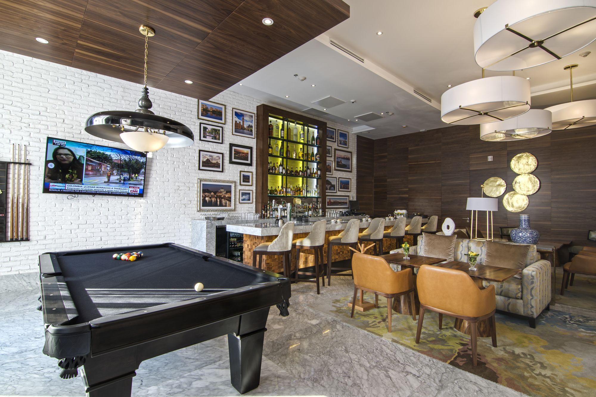 K Tower Boutique Hotel By Lucerna Tijuana Bagian luar foto