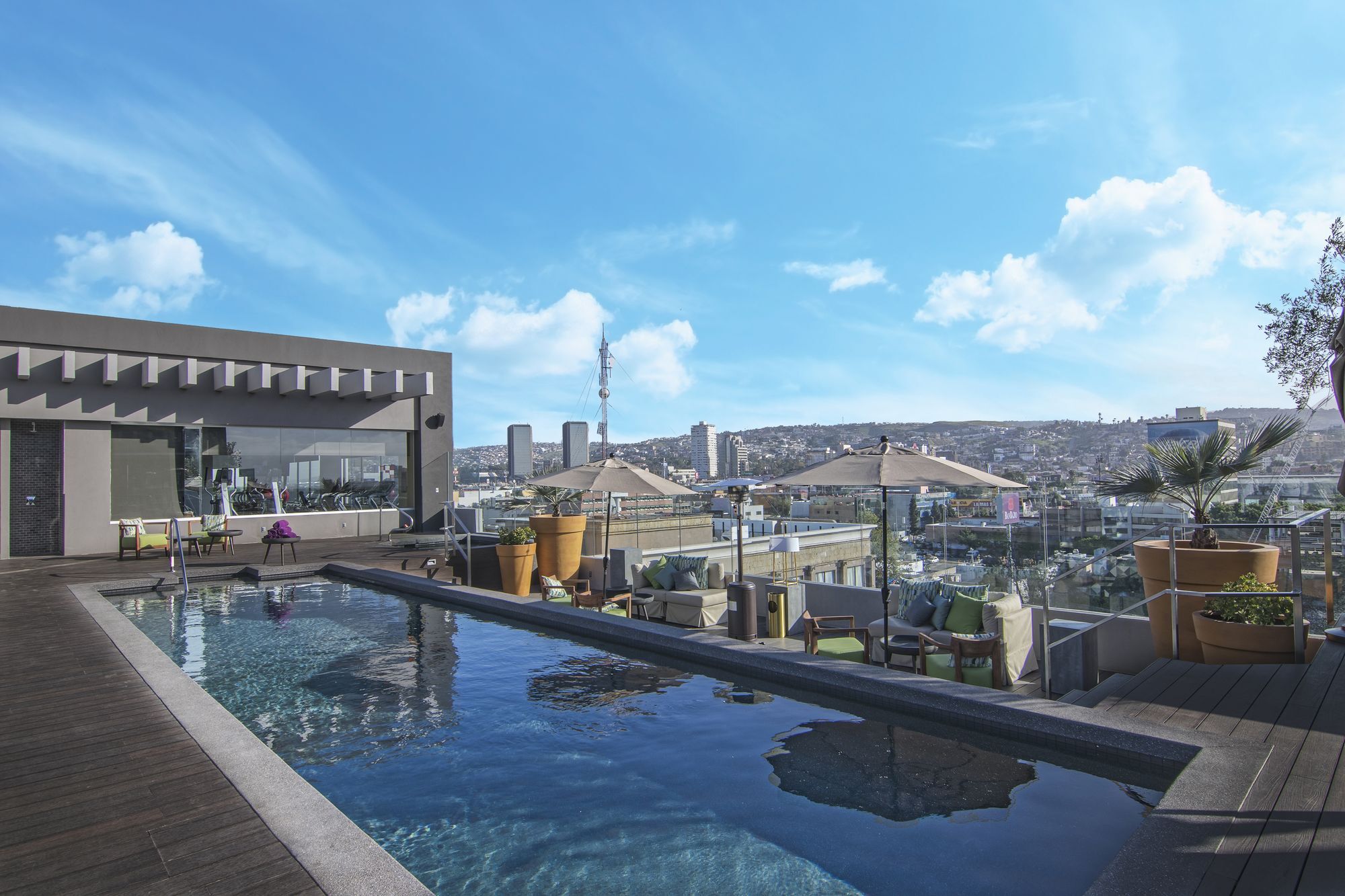 K Tower Boutique Hotel By Lucerna Tijuana Bagian luar foto
